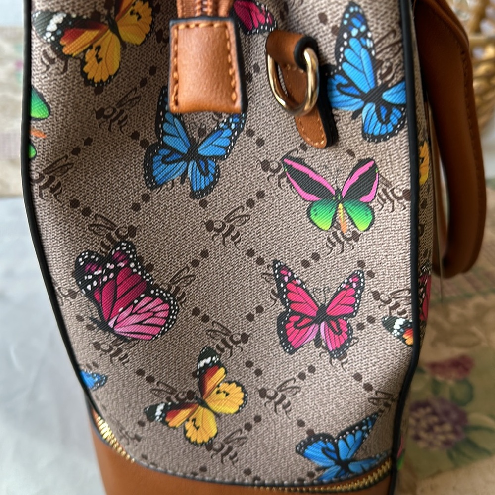 Brown Butterfly Pattern Tote with Leather Reinforced Handles NWT - Picture 5 of 9